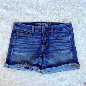 American Eagle Outfitters Super Stretch Midi Shorts Size 8
